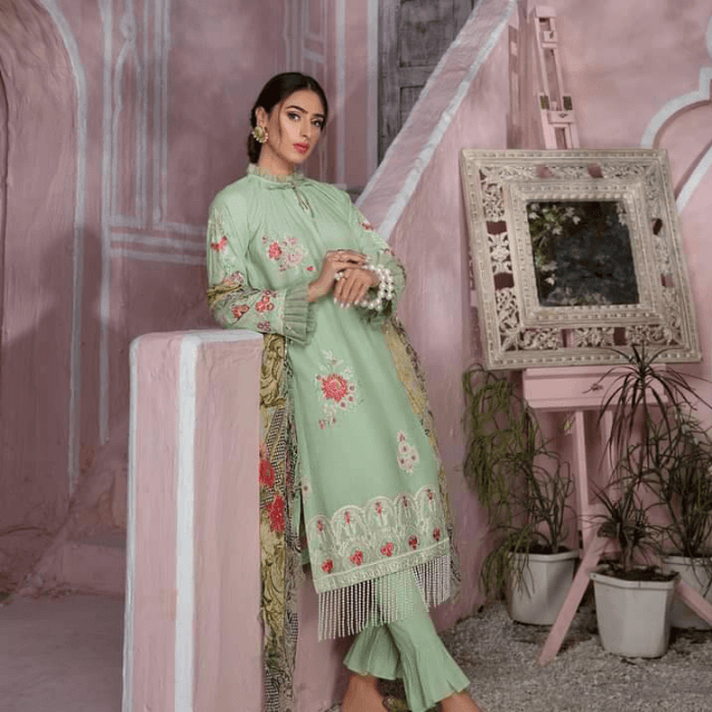 Shenyl Lawn Suit